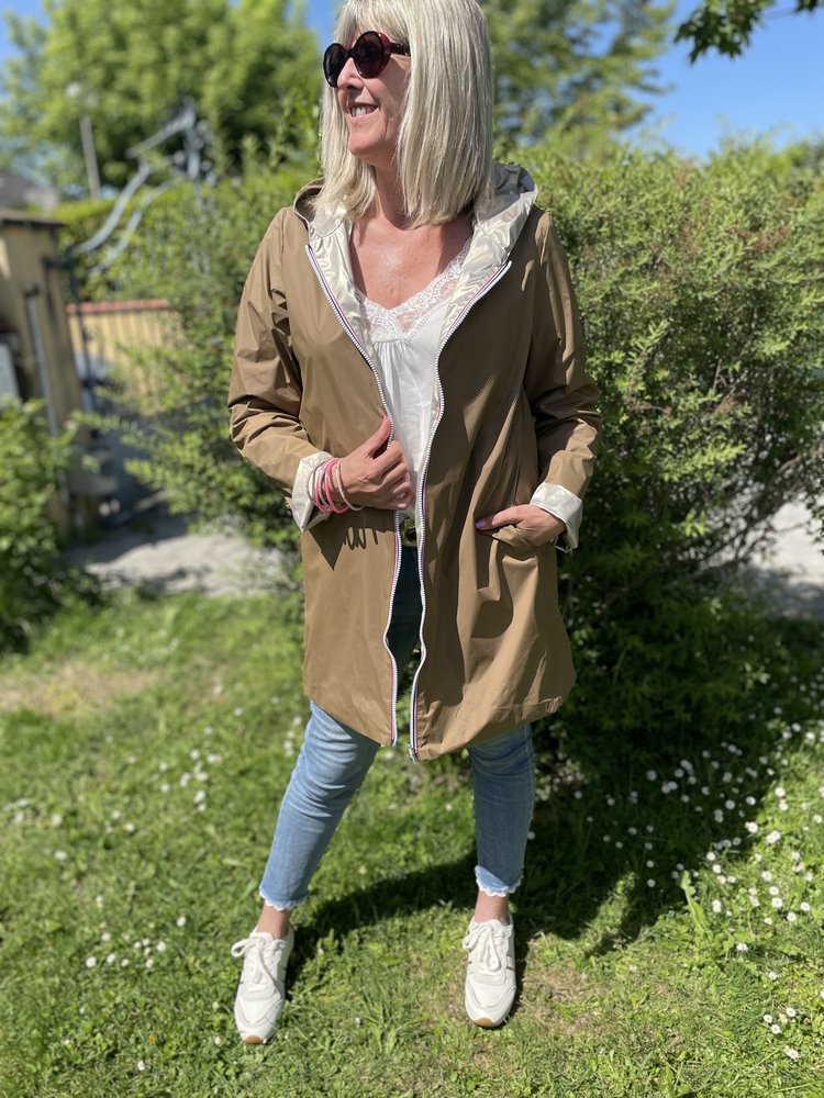 Veste imperméable Laura réversible longue camel et doré