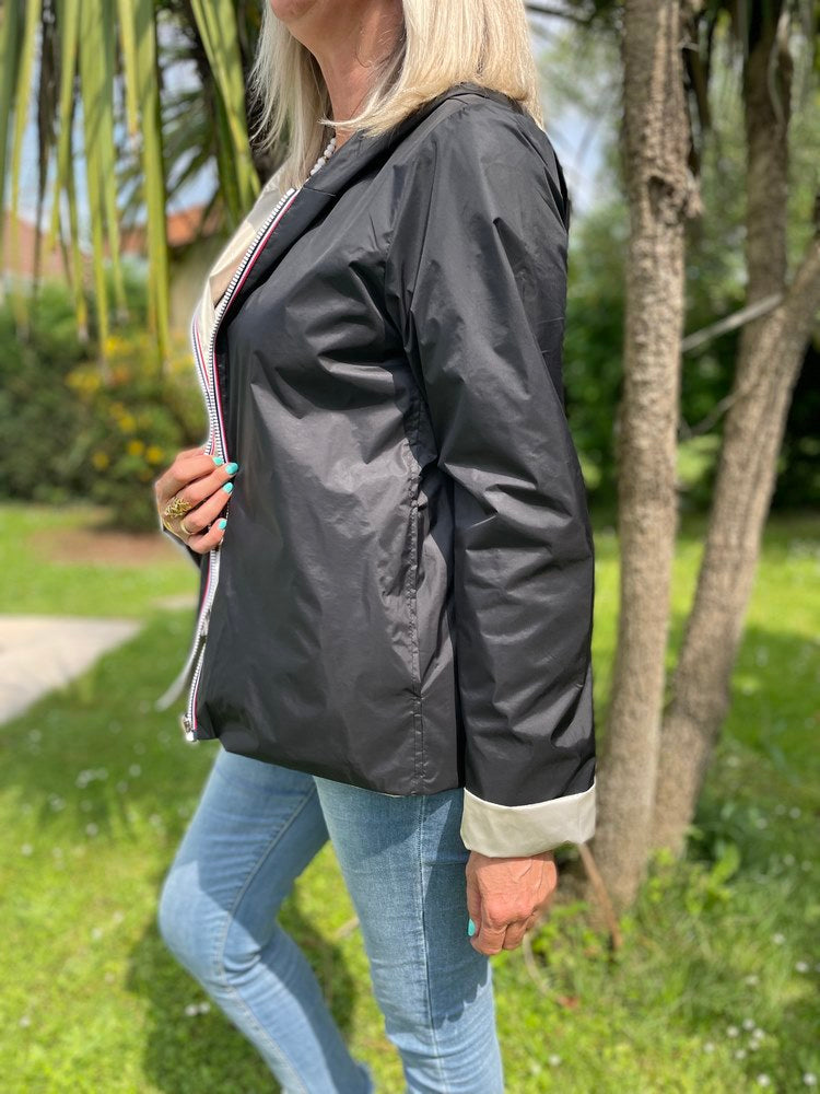 Veste imperméable Laura réversible courte noir et doré